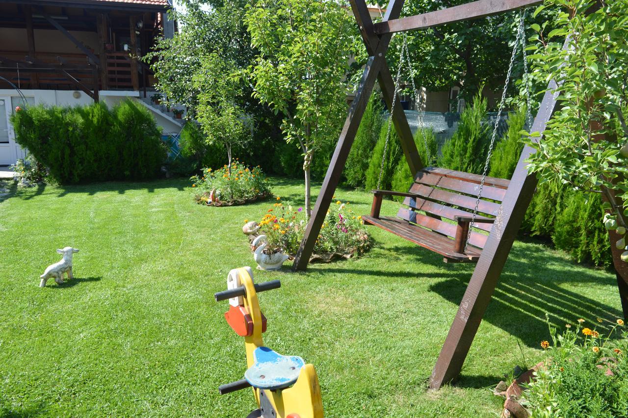 Guest House Vasilena Saparewa Banja Exterior foto